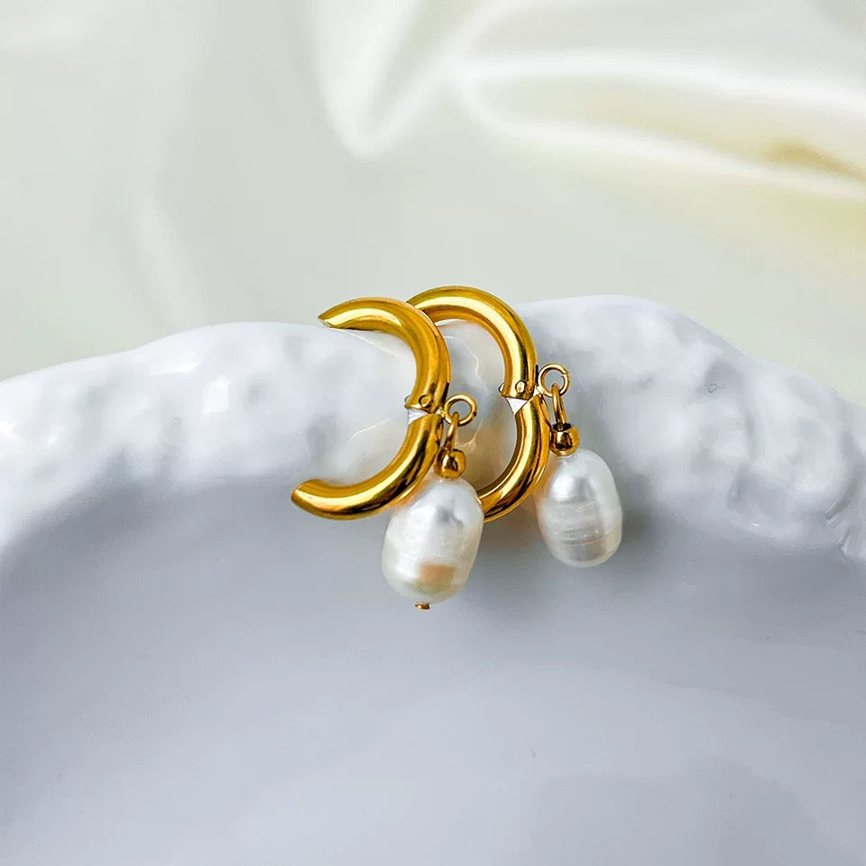 Lumi Pearl Hoops