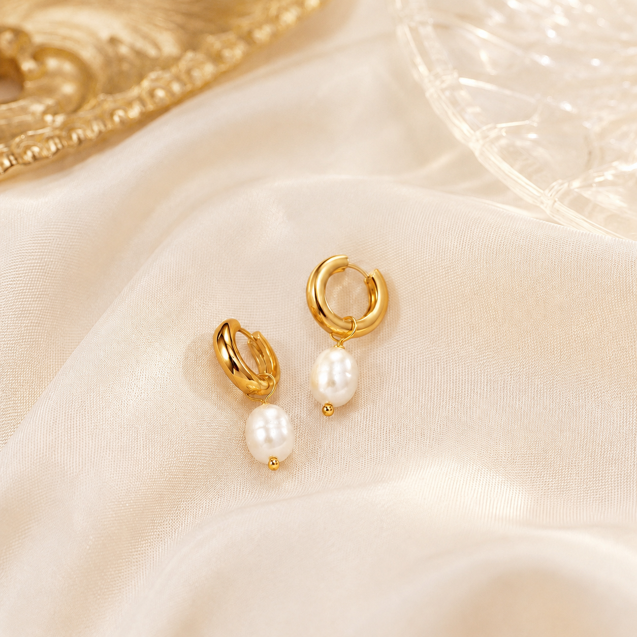 Mila Gold Pearl Hoops